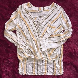 Vertical stripes long sleeve tassel string top